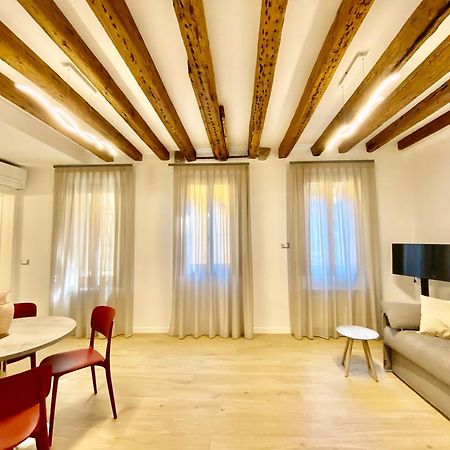 Suite House New Apartments Wi Fi Venice Island Eksteriør bilde