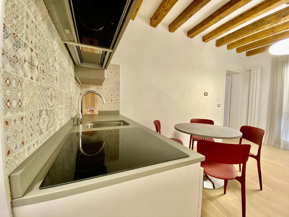 Suite House New Apartments Wi Fi Venice Island Eksteriør bilde