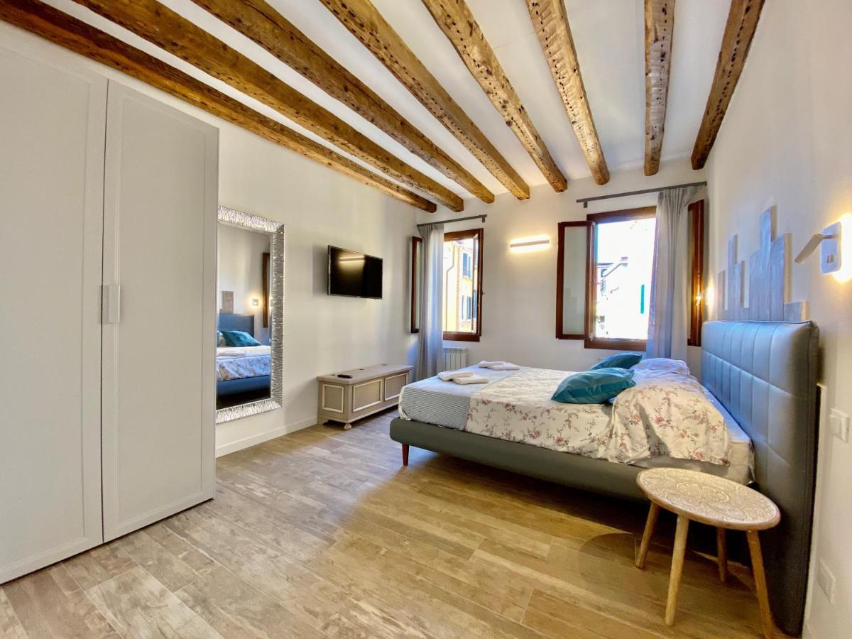 Suite House New Apartments Wi Fi Venice Island Eksteriør bilde