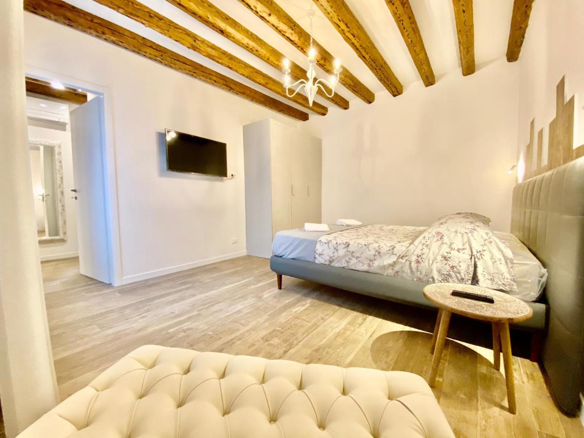 Suite House New Apartments Wi Fi Venice Island Eksteriør bilde
