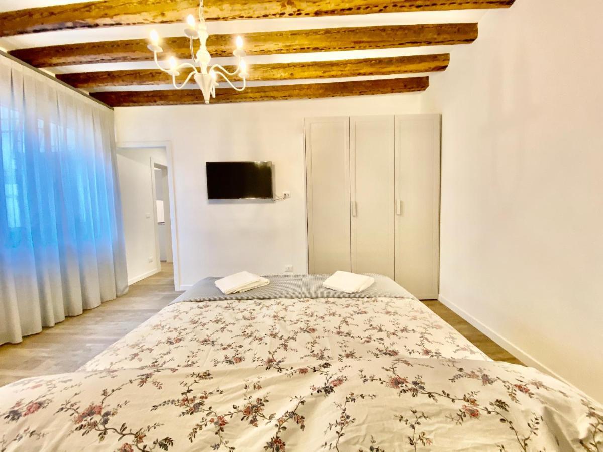 Suite House New Apartments Wi Fi Venice Island Eksteriør bilde